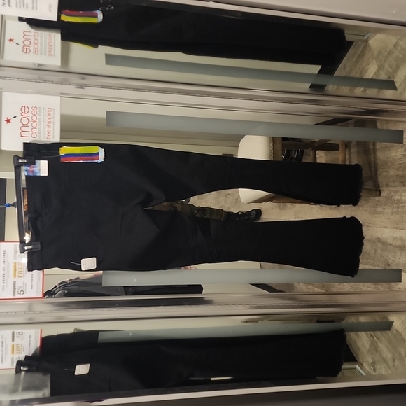 Black/distressed/high waisted/stretchy bellbottom jeans/BNwt perfect condition - Picture 5 of 9